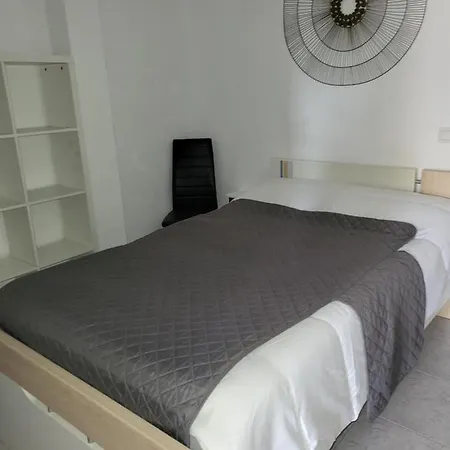Apartment Tres Bel Avec Piscine *